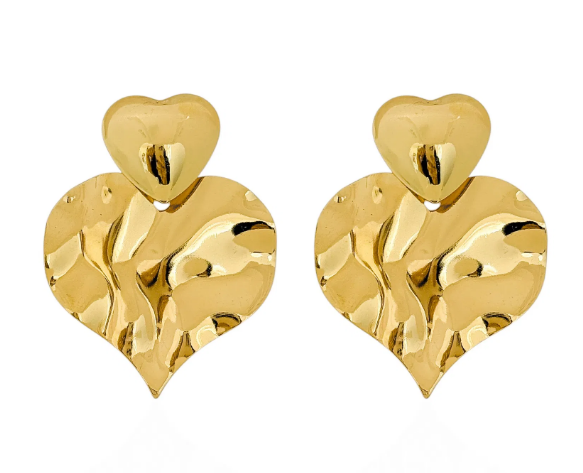 Brinco Folheado a Ouro 18k e Prata Design Coração Martelado - Ouro