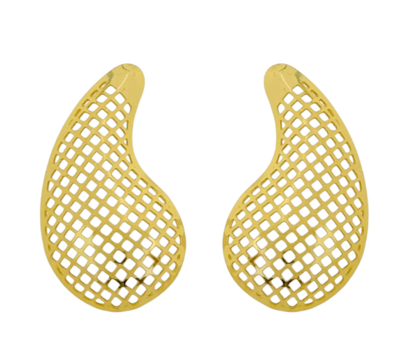 Brinco Folheado a Ouro 18k Gota Vazado