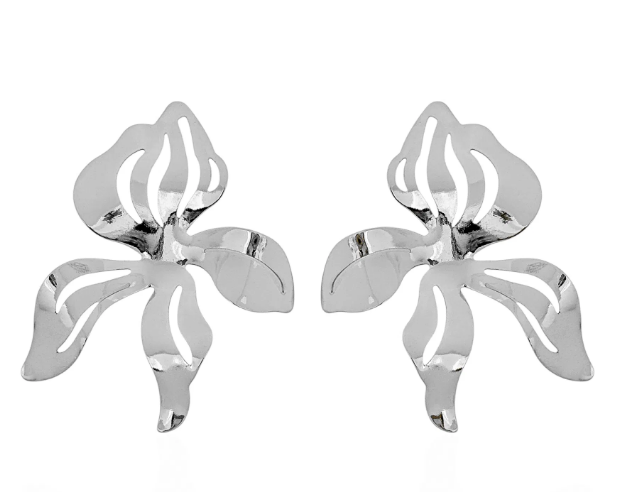 Brinco Folheado a Ouro 18k e Prata Flor Lisa e Vazada - Prata